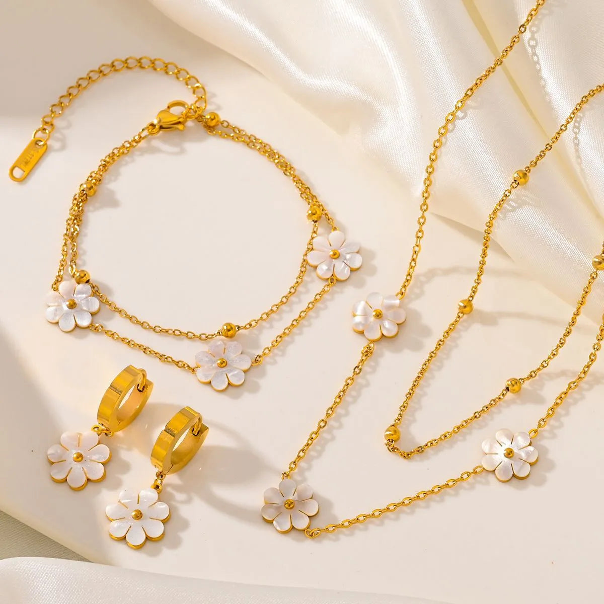 Jewelry Set & Earrings
